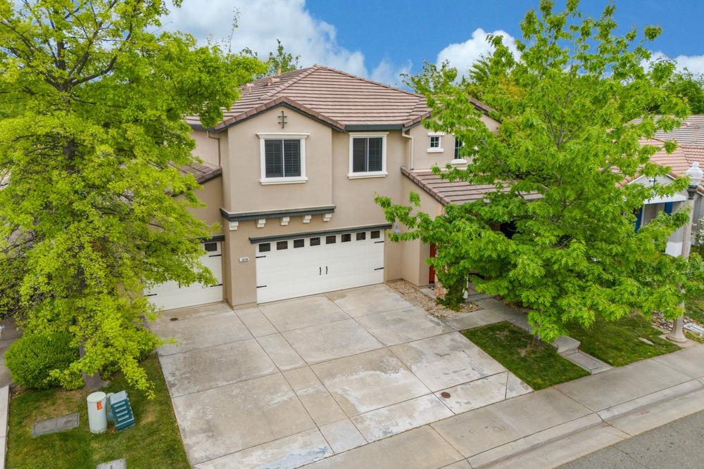 1219 Seymour Circle