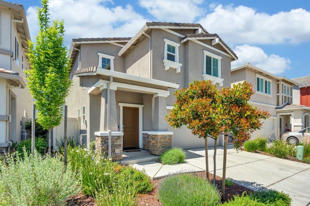 3855 Sunsetparke Way