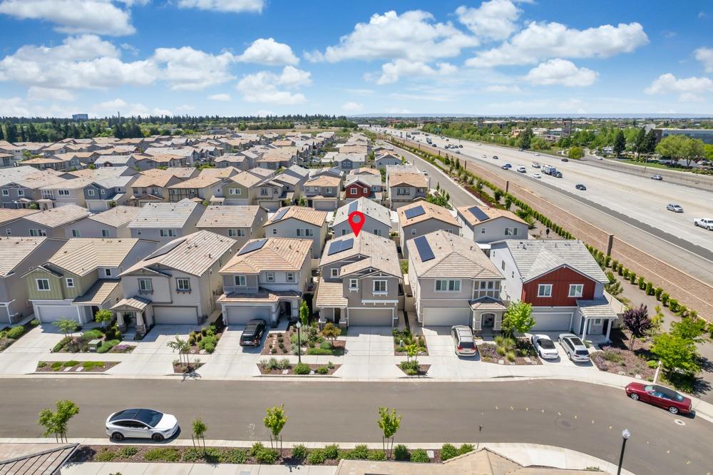 3855 Sunsetparke Way