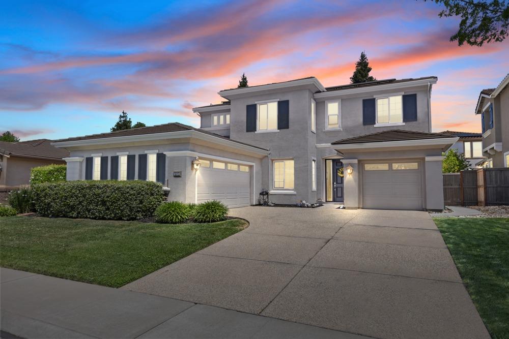 1892 Loring Lane
