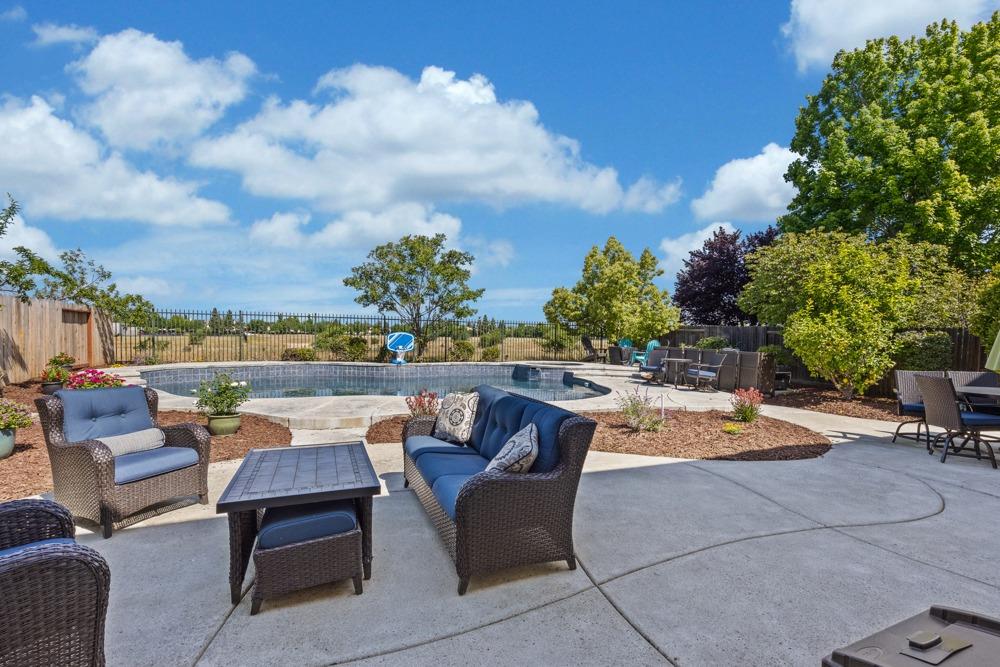 1148 Stansbury Lane