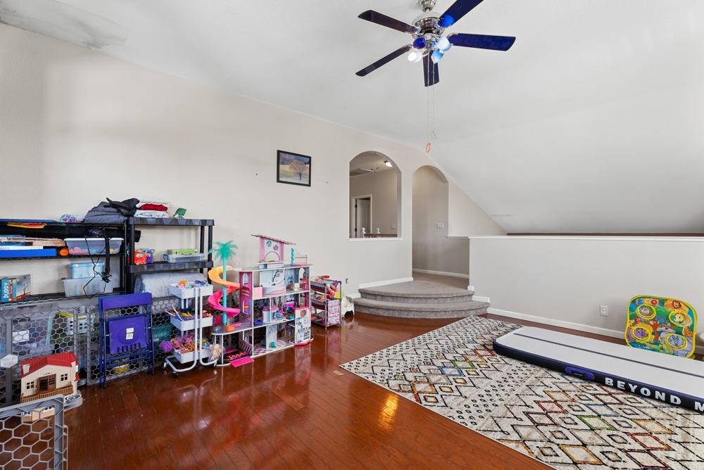 1711 Presidio Way