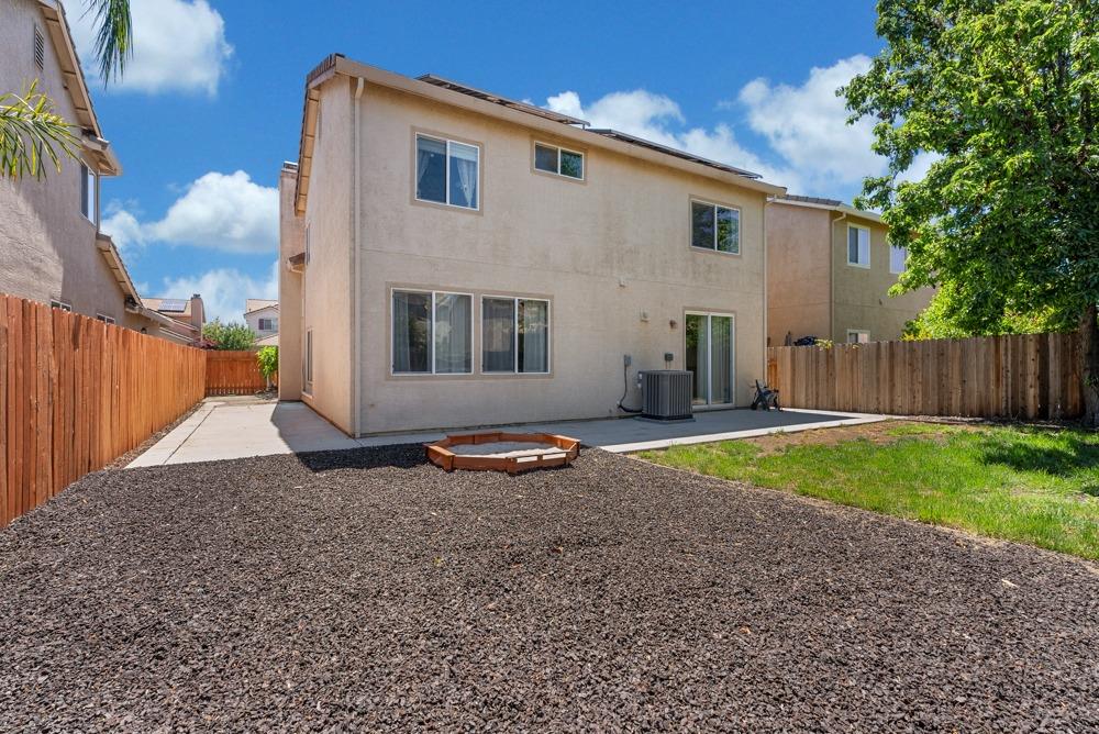 1711 Presidio Way