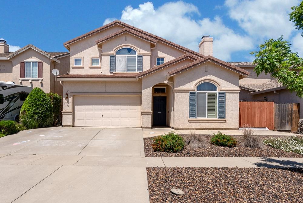 1711 Presidio Way