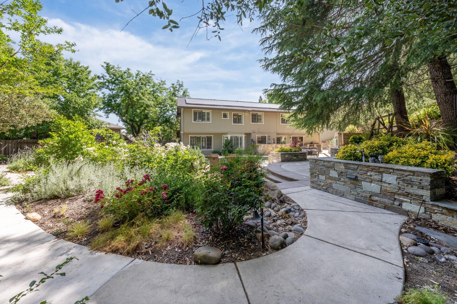 4613 Ronnie Court