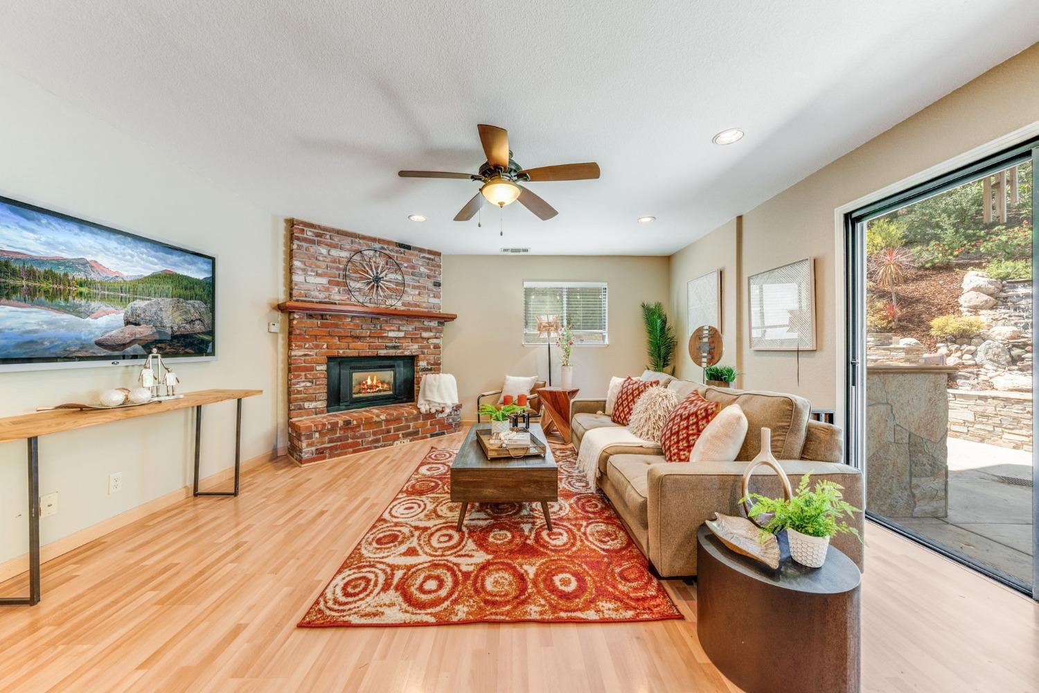 4613 Ronnie Court