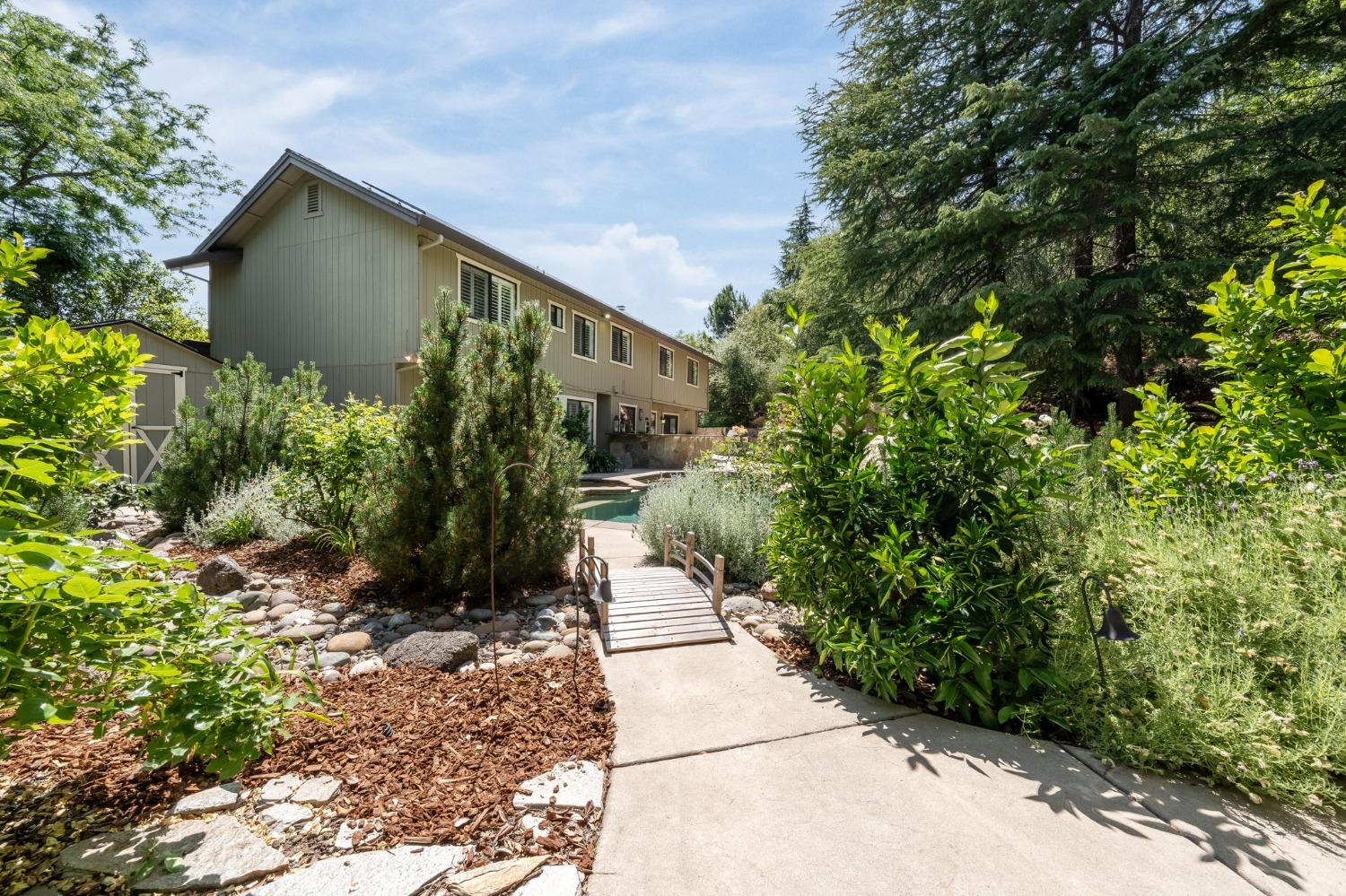 4613 Ronnie Court