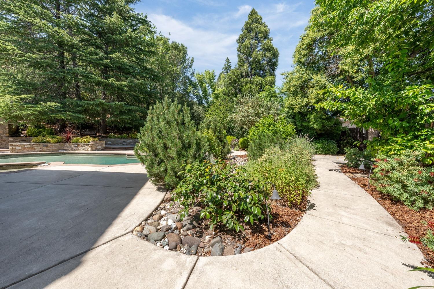 4613 Ronnie Court