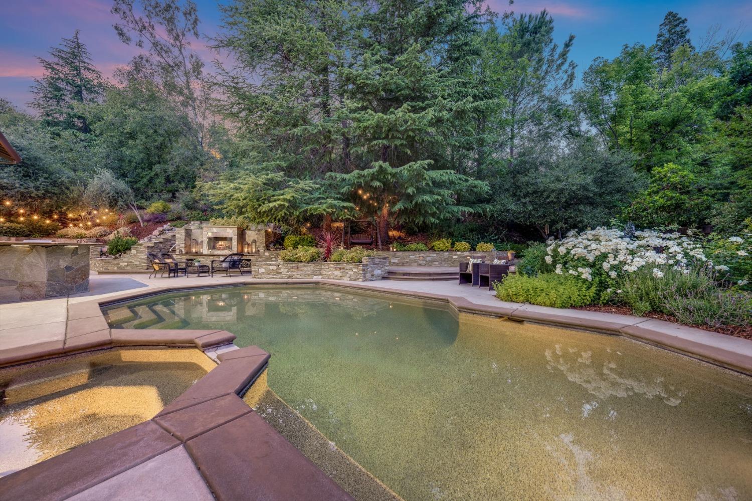 4613 Ronnie Court