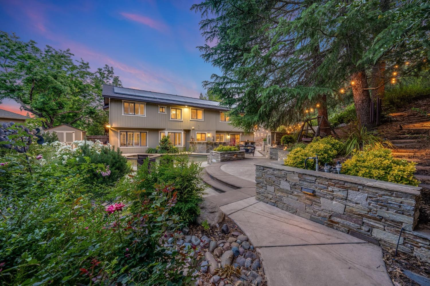 4613 Ronnie Court
