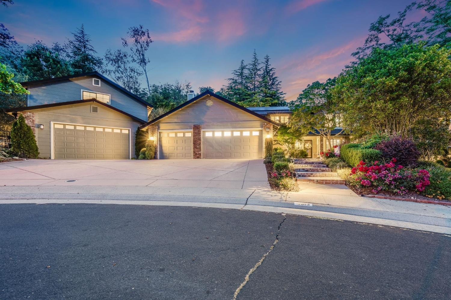 4613 Ronnie Court