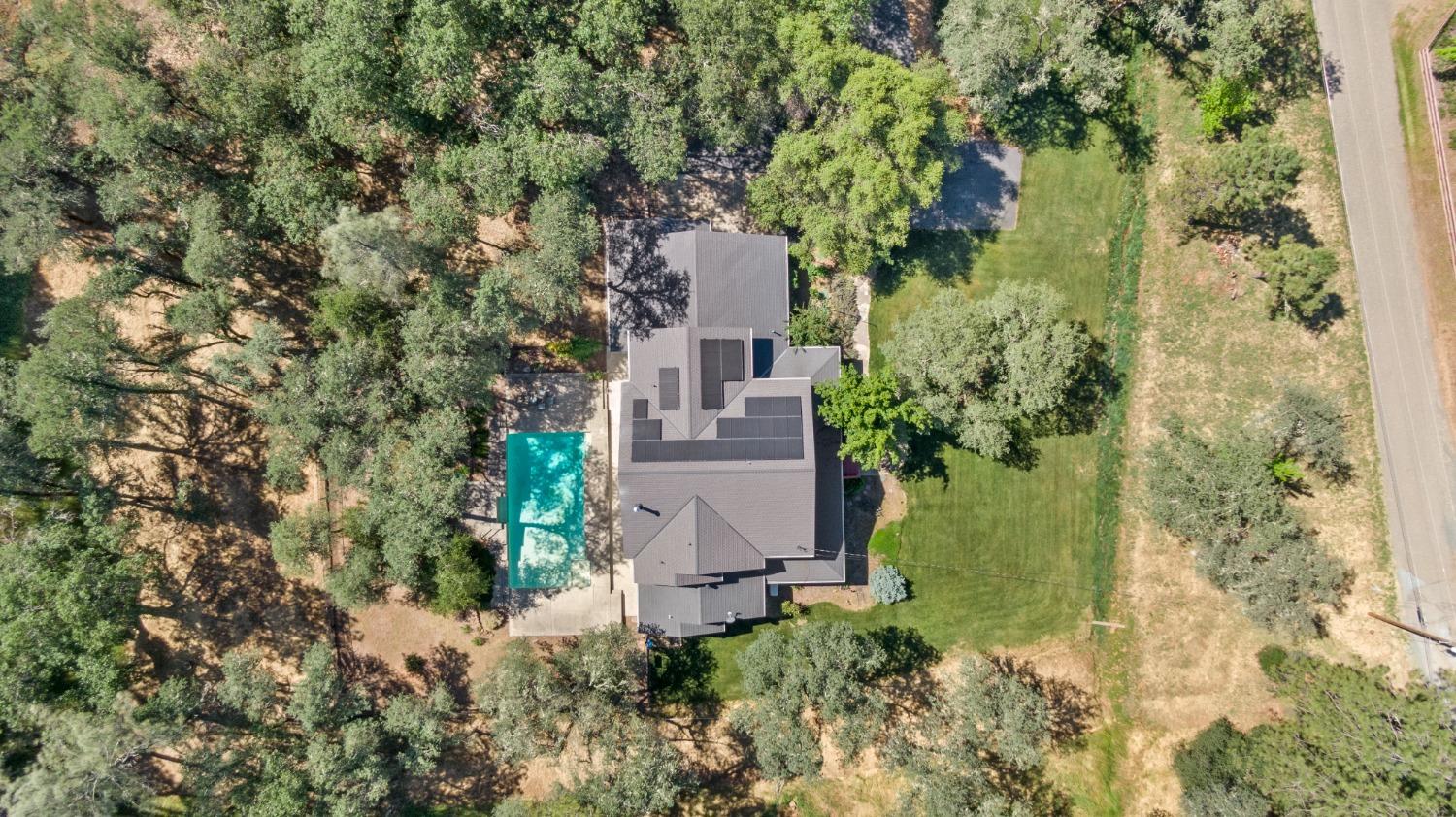 2020 Oak Hill Lane