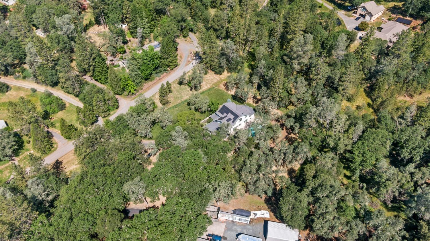 2020 Oak Hill Lane