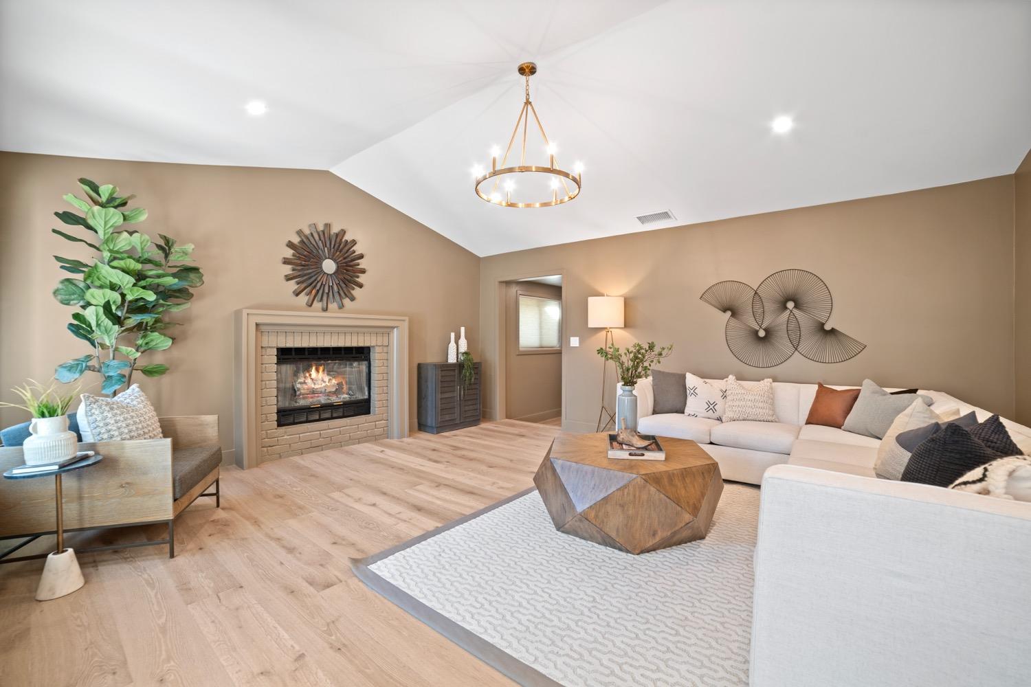 648 Montridge Way
