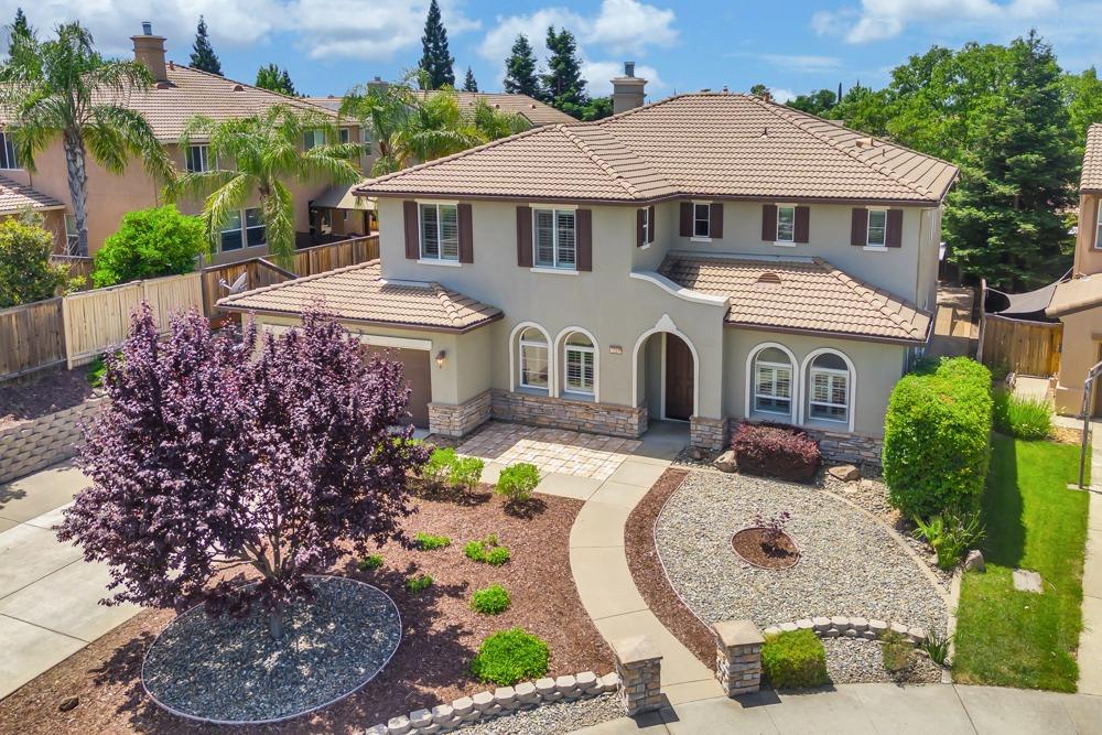 6321 Royal Tern Court