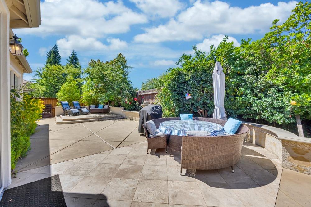 2688 Westview Drive