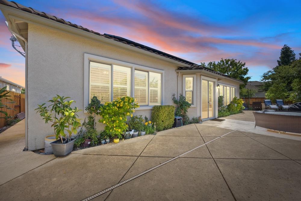 2688 Westview Drive