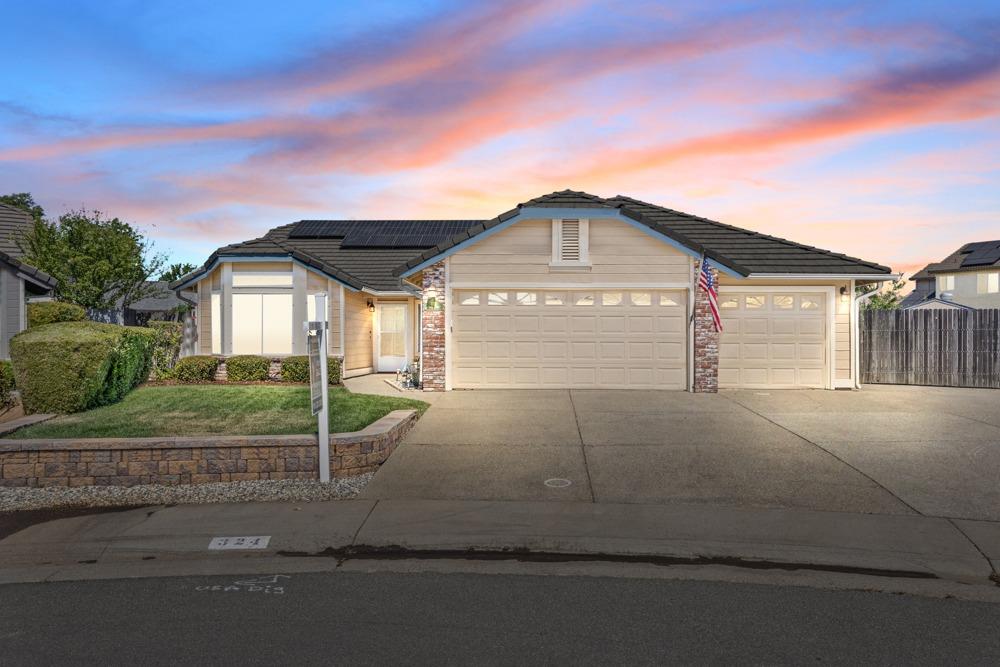 324 Mccartney Court