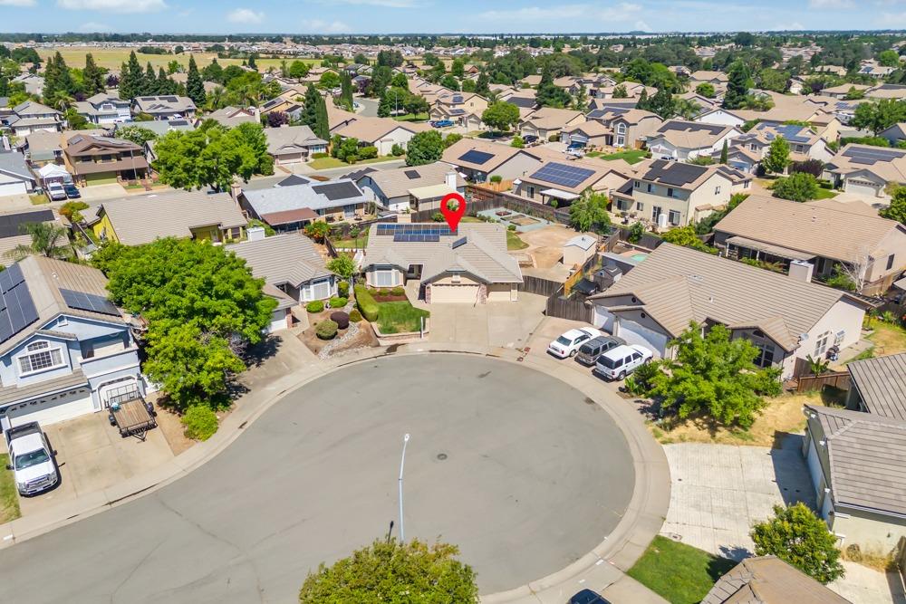 324 Mccartney Court