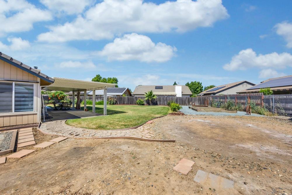 324 Mccartney Court