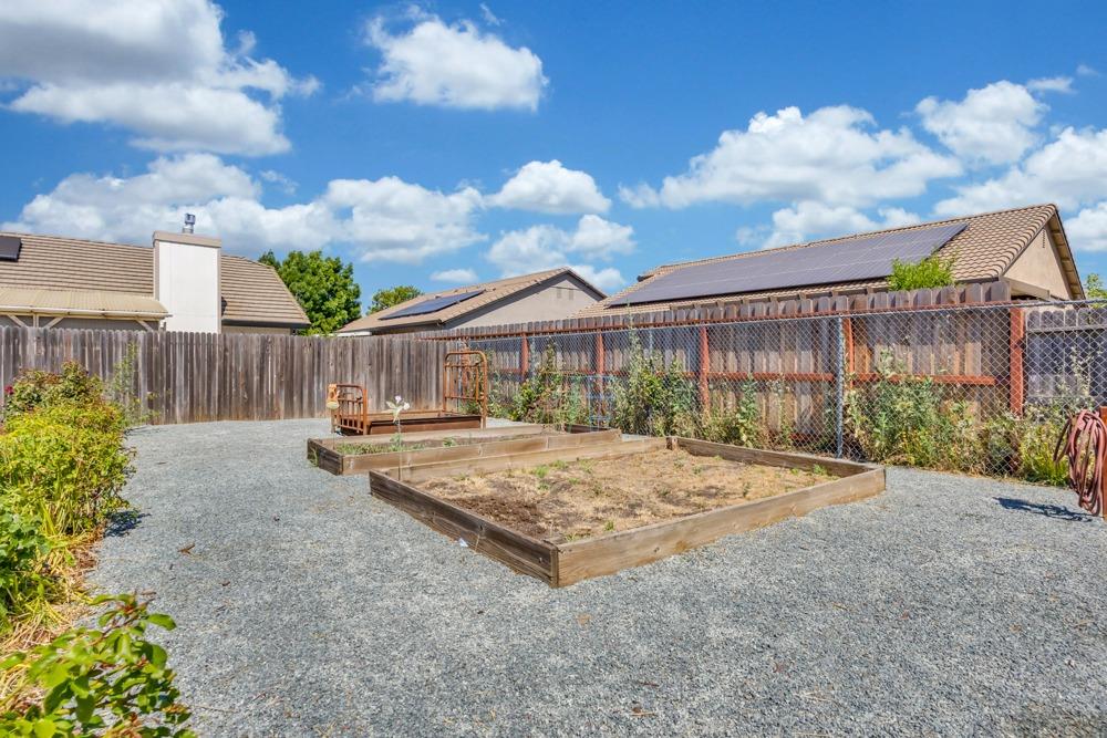 324 Mccartney Court
