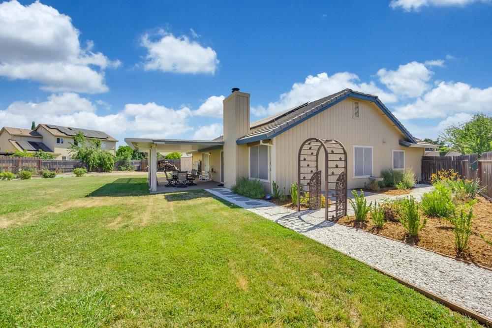 324 Mccartney Court