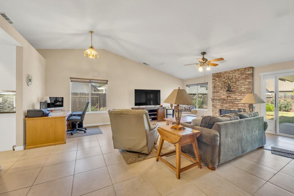 324 Mccartney Court