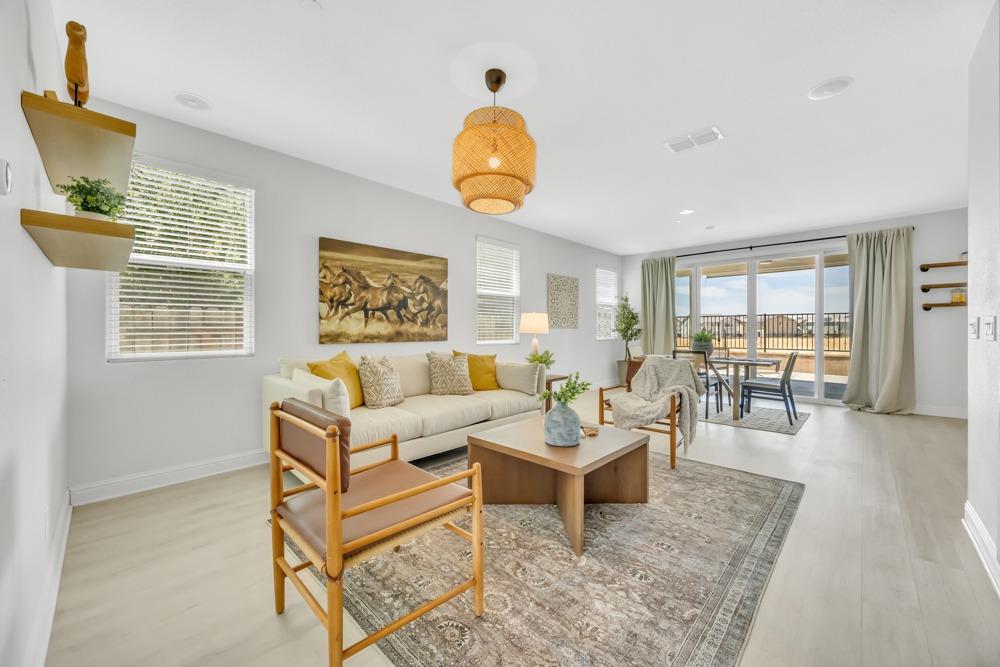 1317 Larkspur Drive