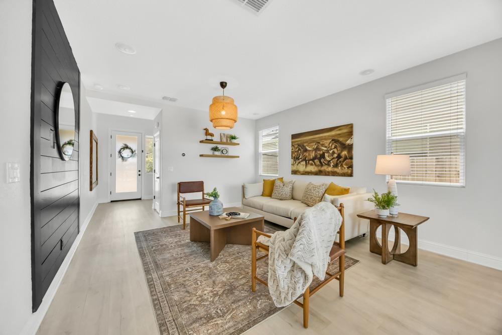 1317 Larkspur Drive