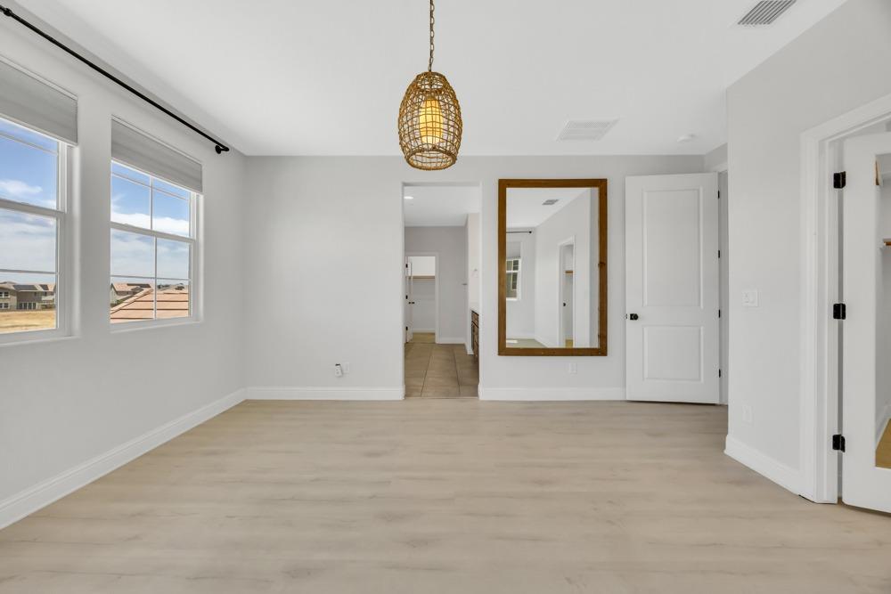 1317 Larkspur Drive