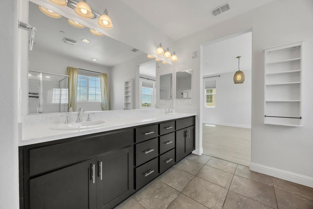 1317 Larkspur Drive