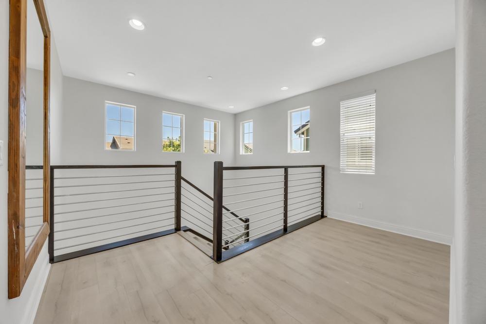1317 Larkspur Drive