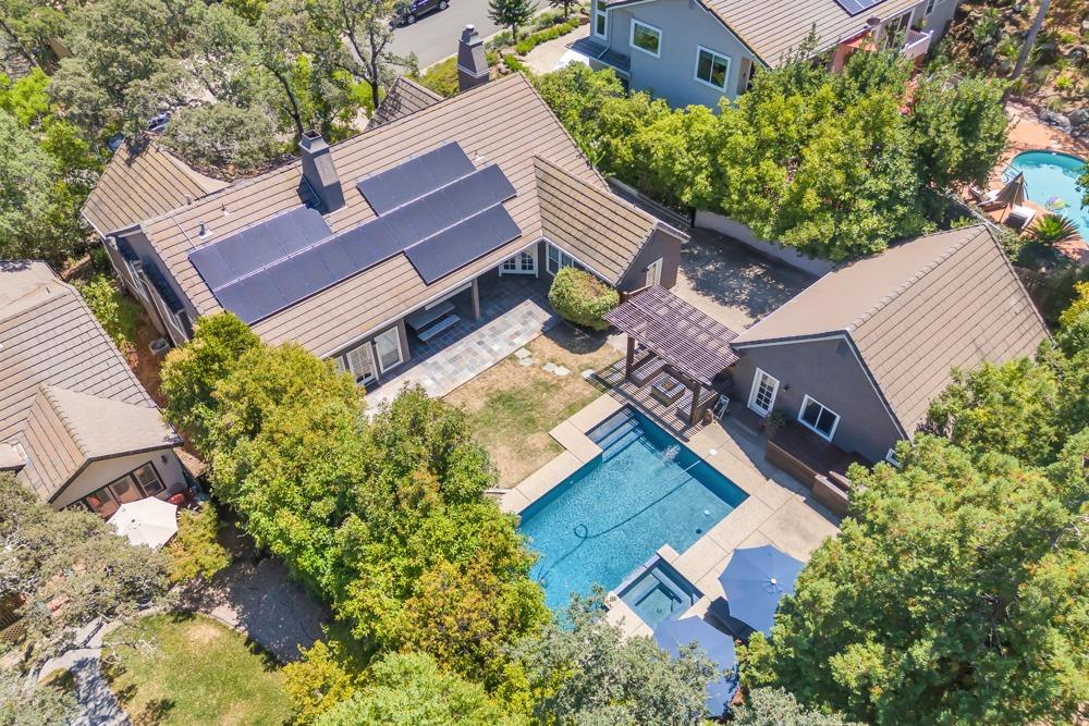 787 Knight Lane