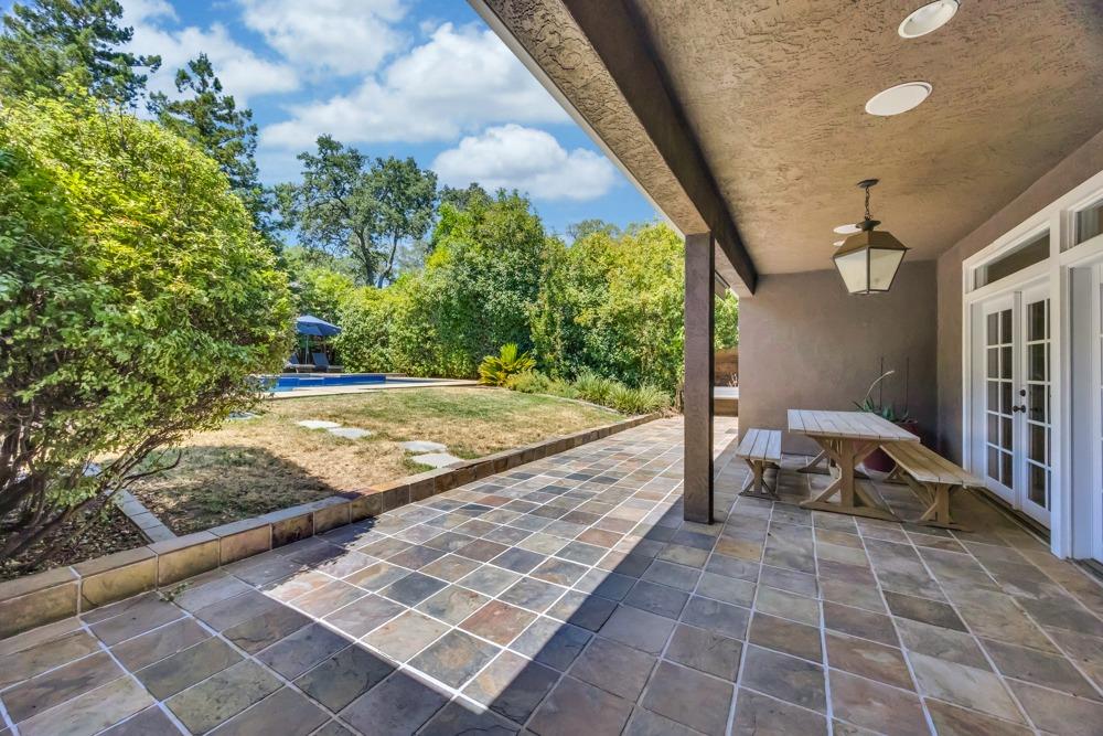 787 Knight Lane