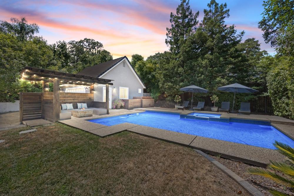 787 Knight Lane