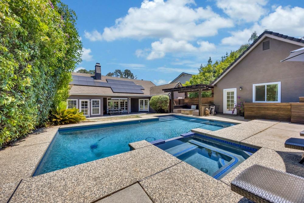 787 Knight Lane