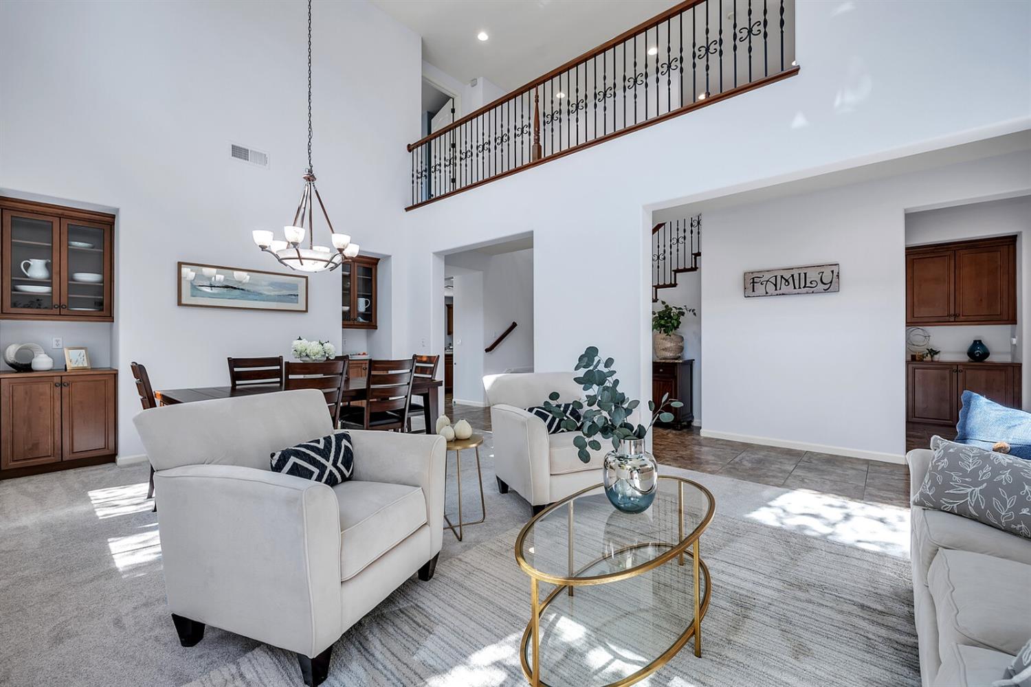 819 Wild Berry Loop