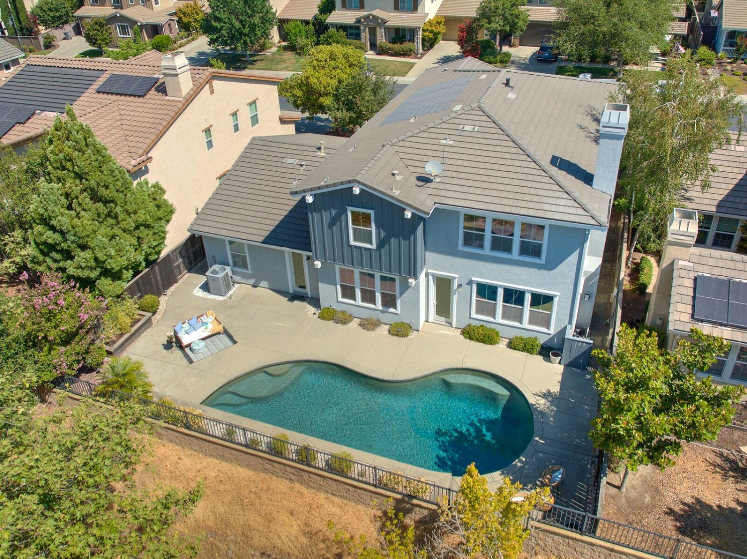 819 Wild Berry Loop