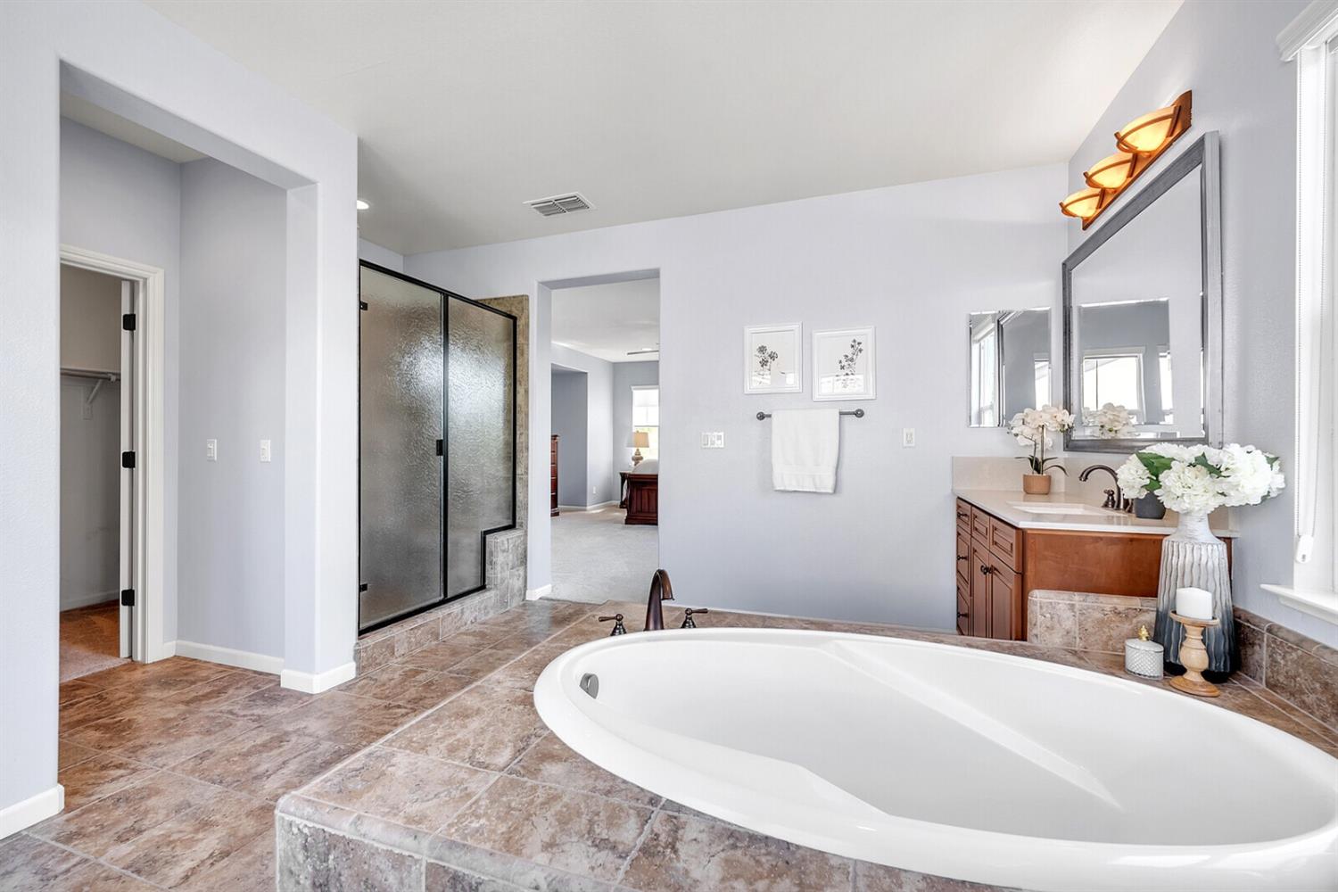819 Wild Berry Loop