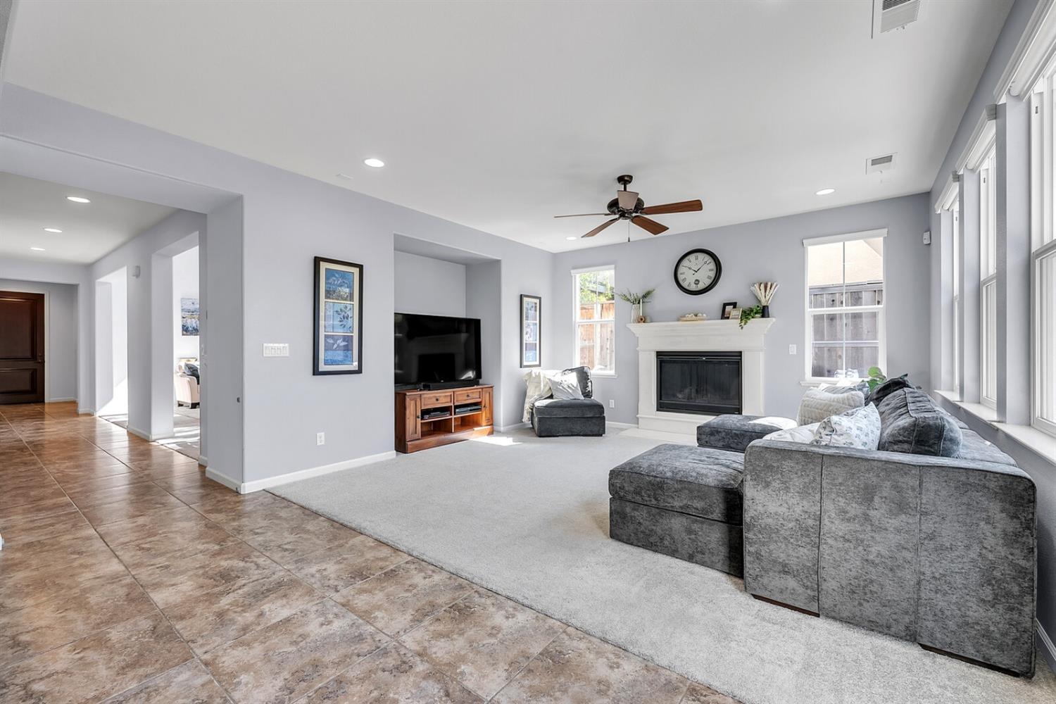 819 Wild Berry Loop