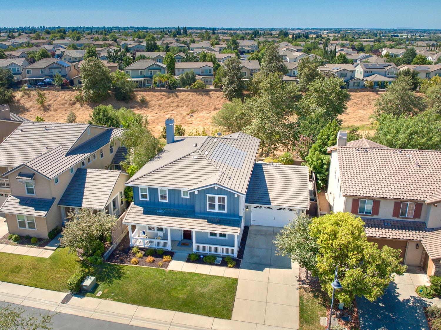 819 Wild Berry Loop