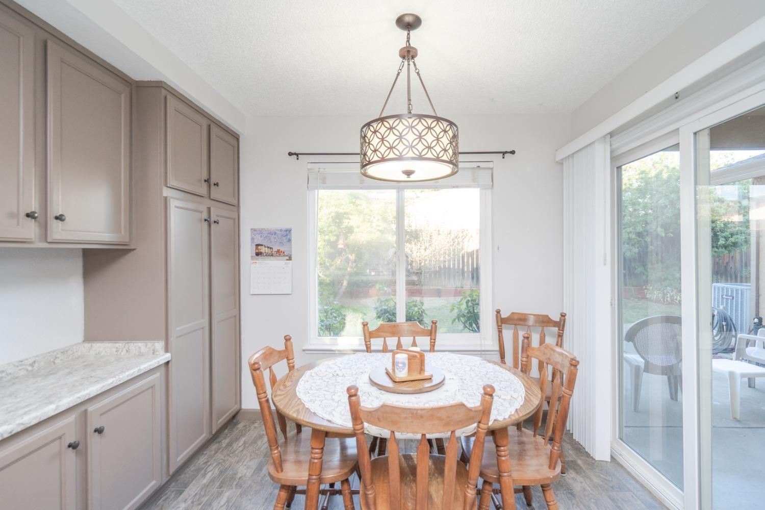 1426 Hollingsworth Drive