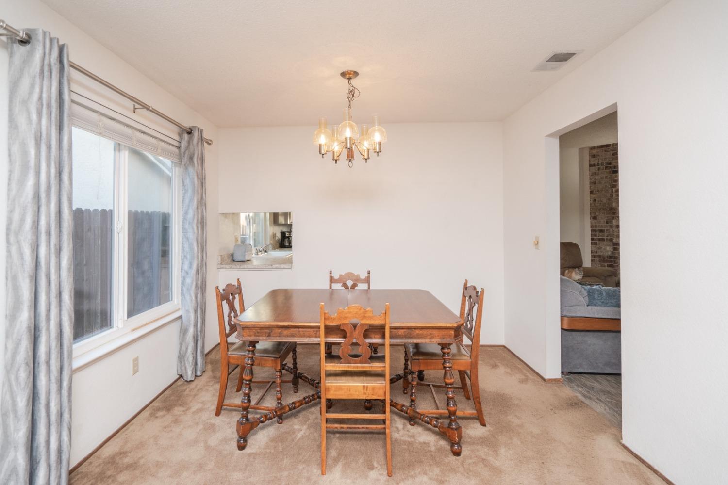 1426 Hollingsworth Drive