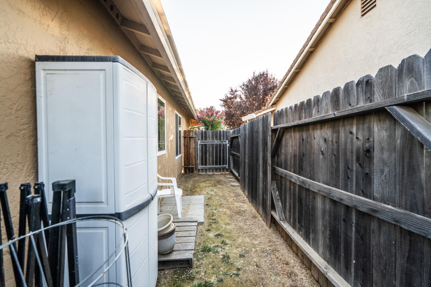1426 Hollingsworth Drive