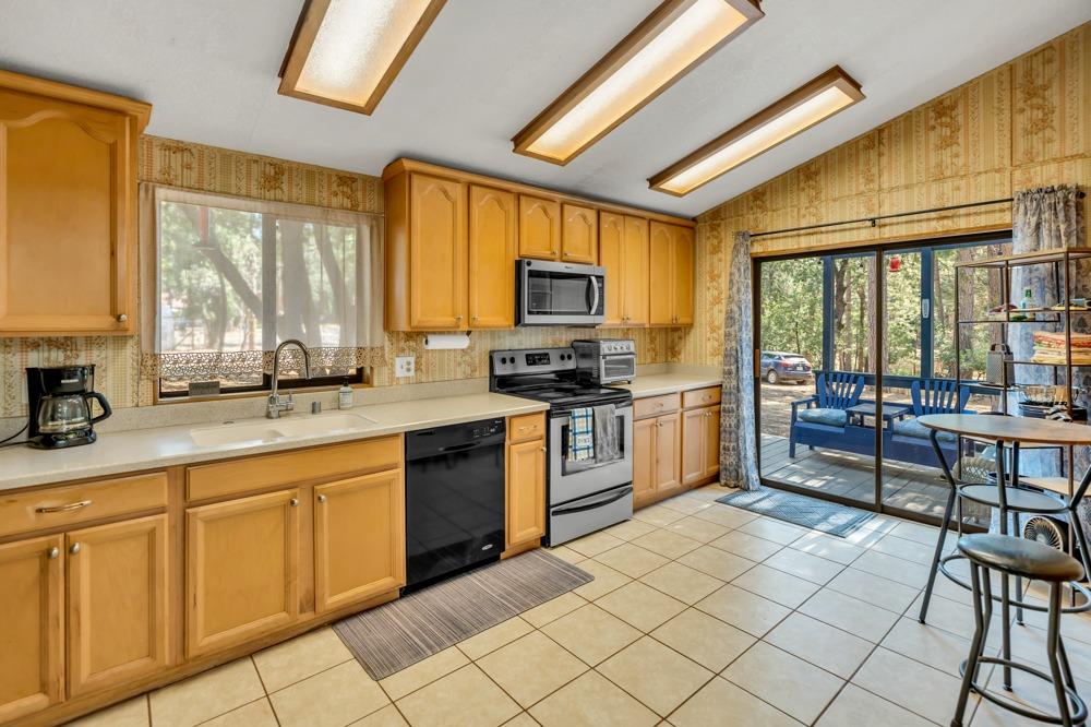 13840 Pine View Drive