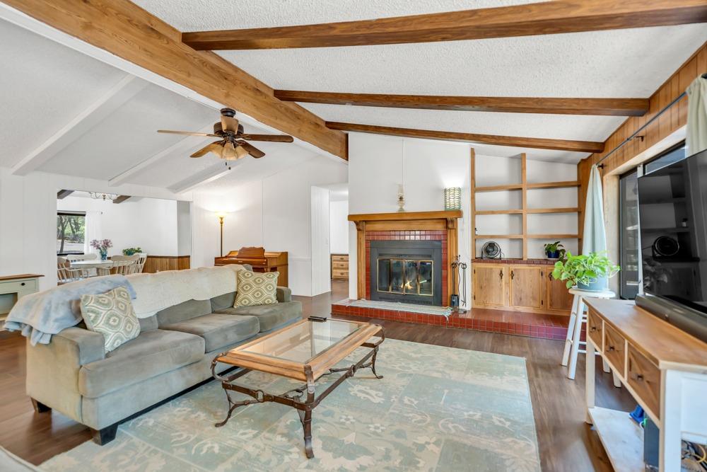 13840 Pine View Drive