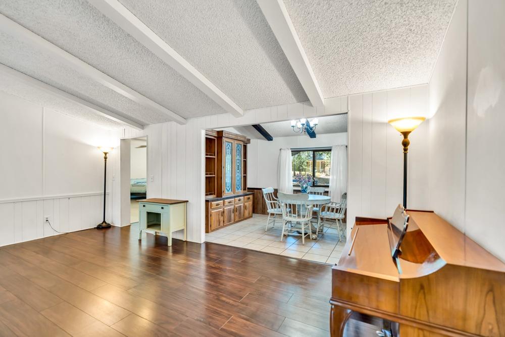 13840 Pine View Drive