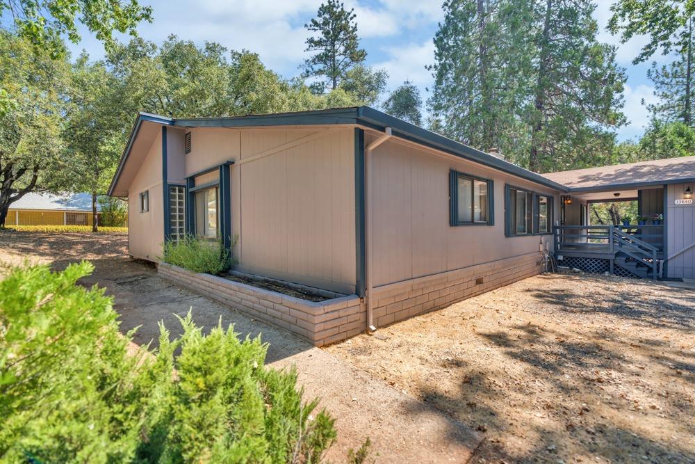 13840 Pine View Drive