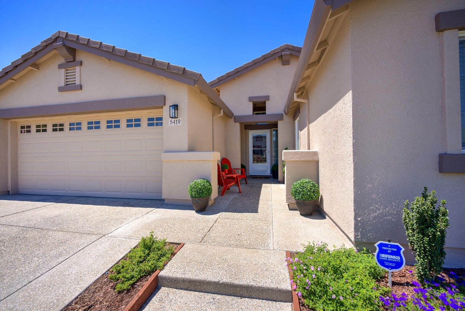 5419 Calabria Way