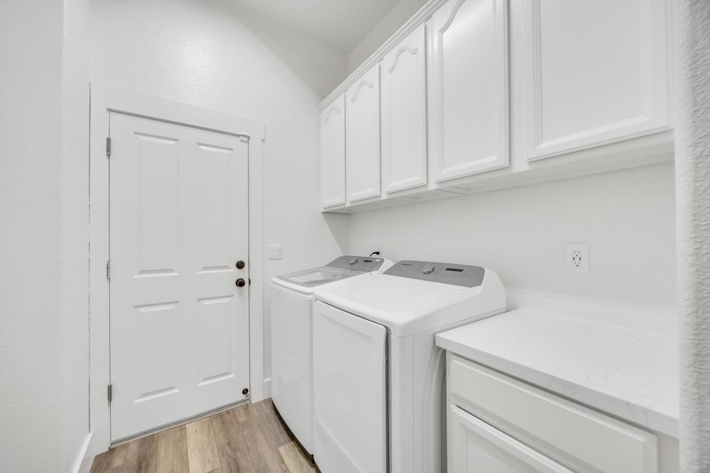 1181 Earlton Lane